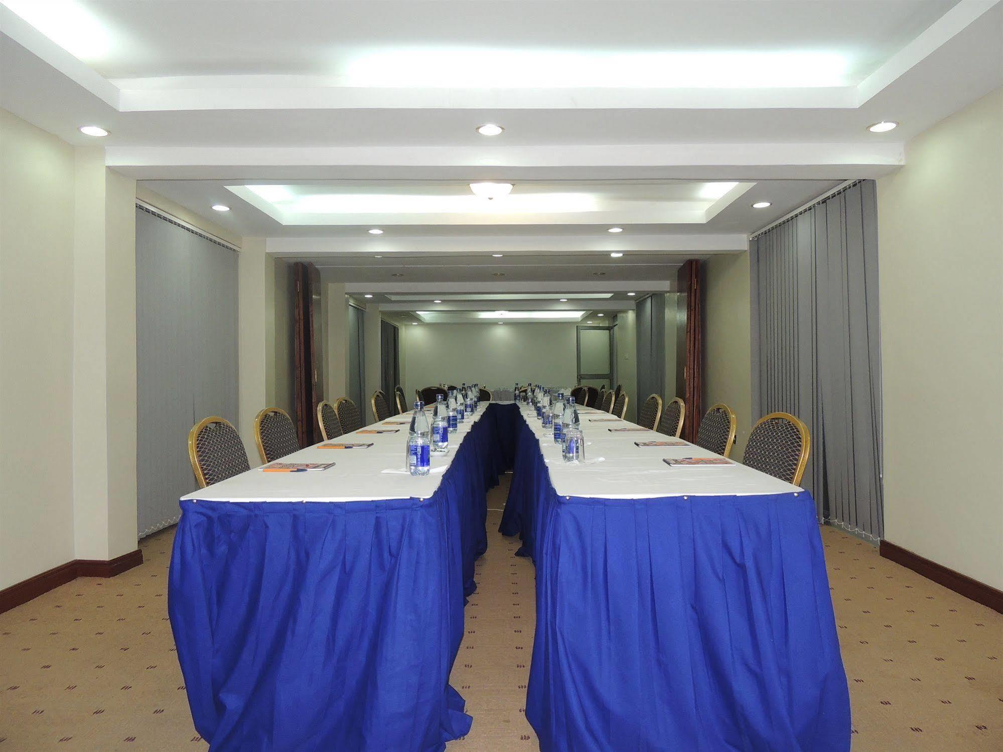 Nairobi Upperhill Hotel Exterior foto